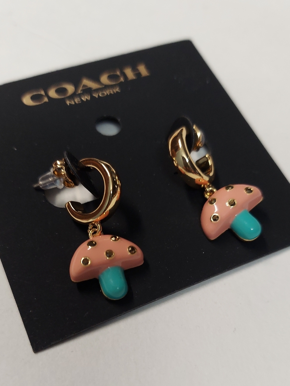 Coach mushroom huggie earring - Picture 3 of 4